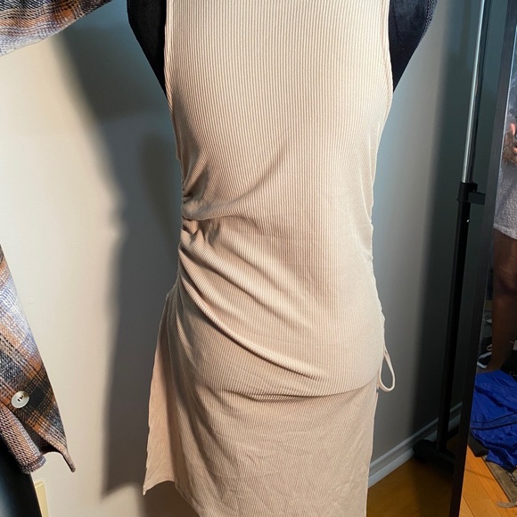 Zara side split adjustable top. - Picture 3 of 4